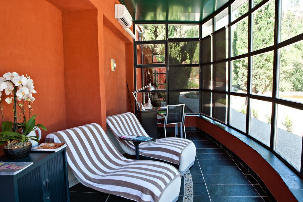 Hostellerie Les Gorges De Pennafort Callas Exteriör bild