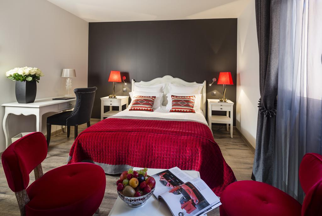 Hostellerie Les Gorges De Pennafort Callas Rum bild